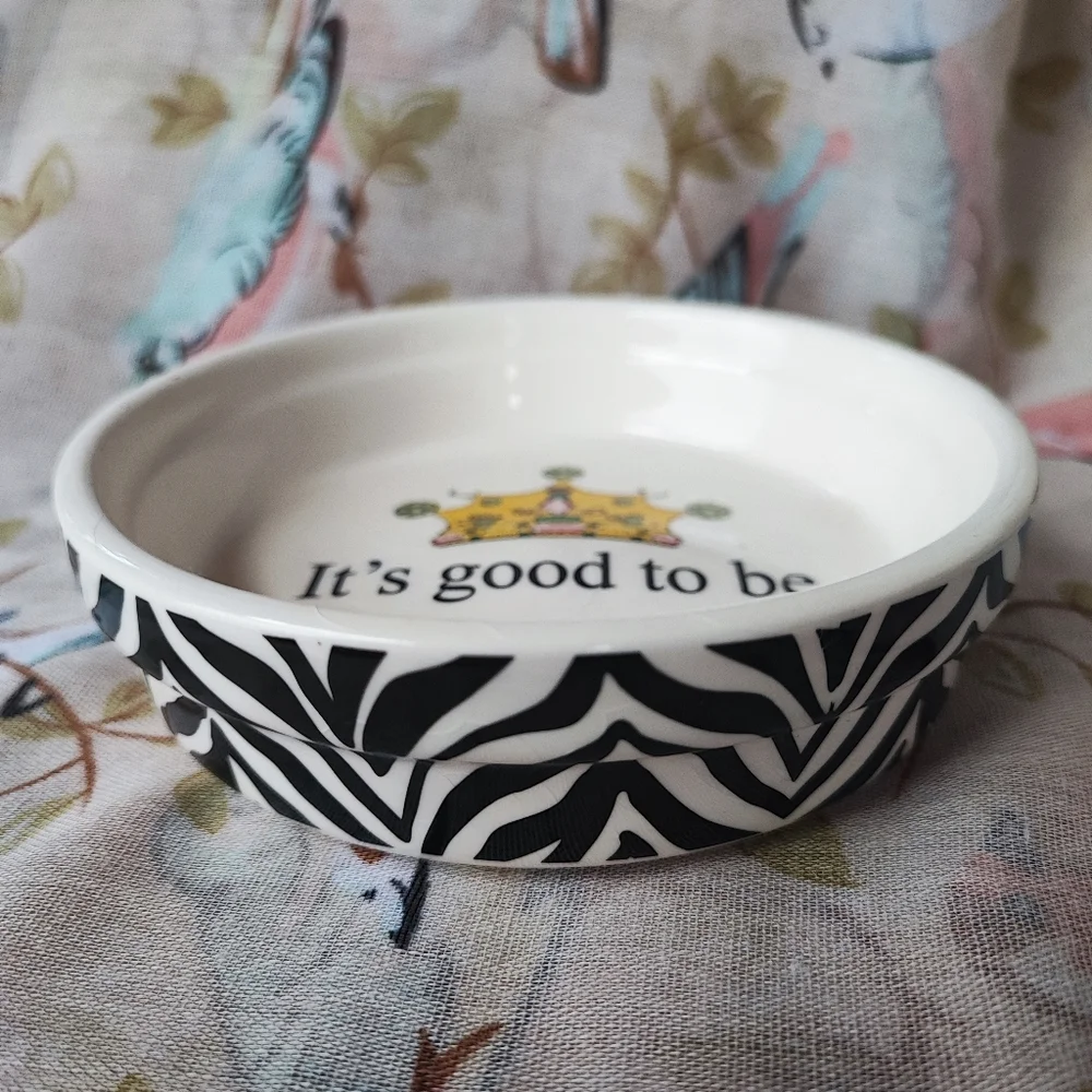 Good To Be Queen Cat Dog Food Dish Trinket Tray Crazed Blue Sky Brand